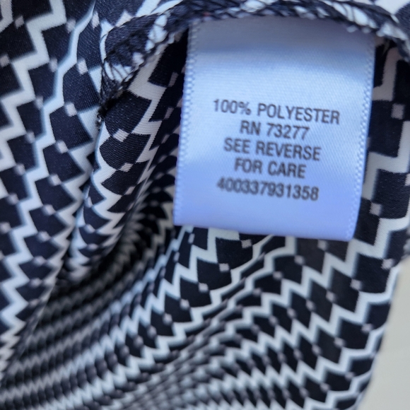 Candie's- Black & White- V Neck- Button Sleeve- Blouse- Size Small- Vintage - Picture 7 of 11